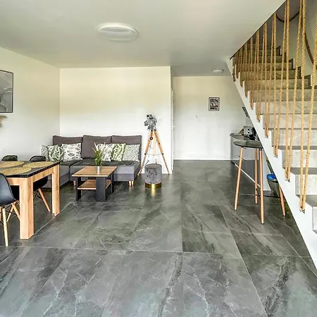 In With Kitchen *